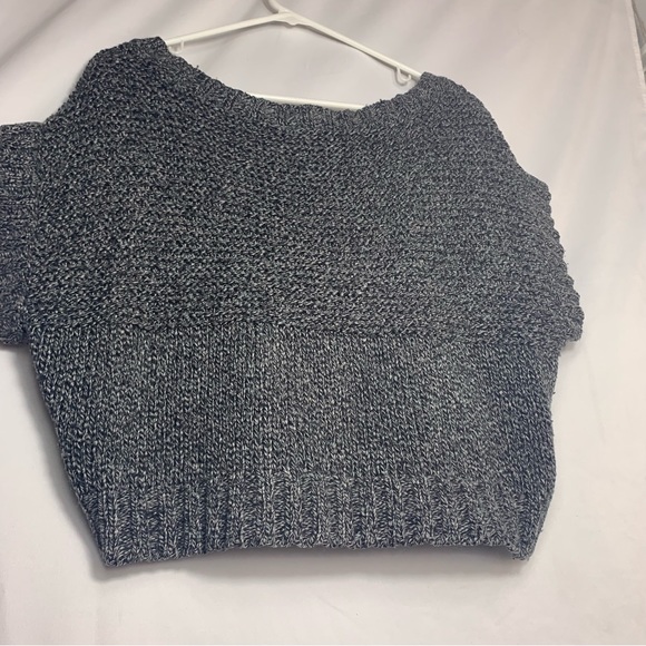 BCBGMaxAzria sweater crop top shirt tank - Picture 3 of 9